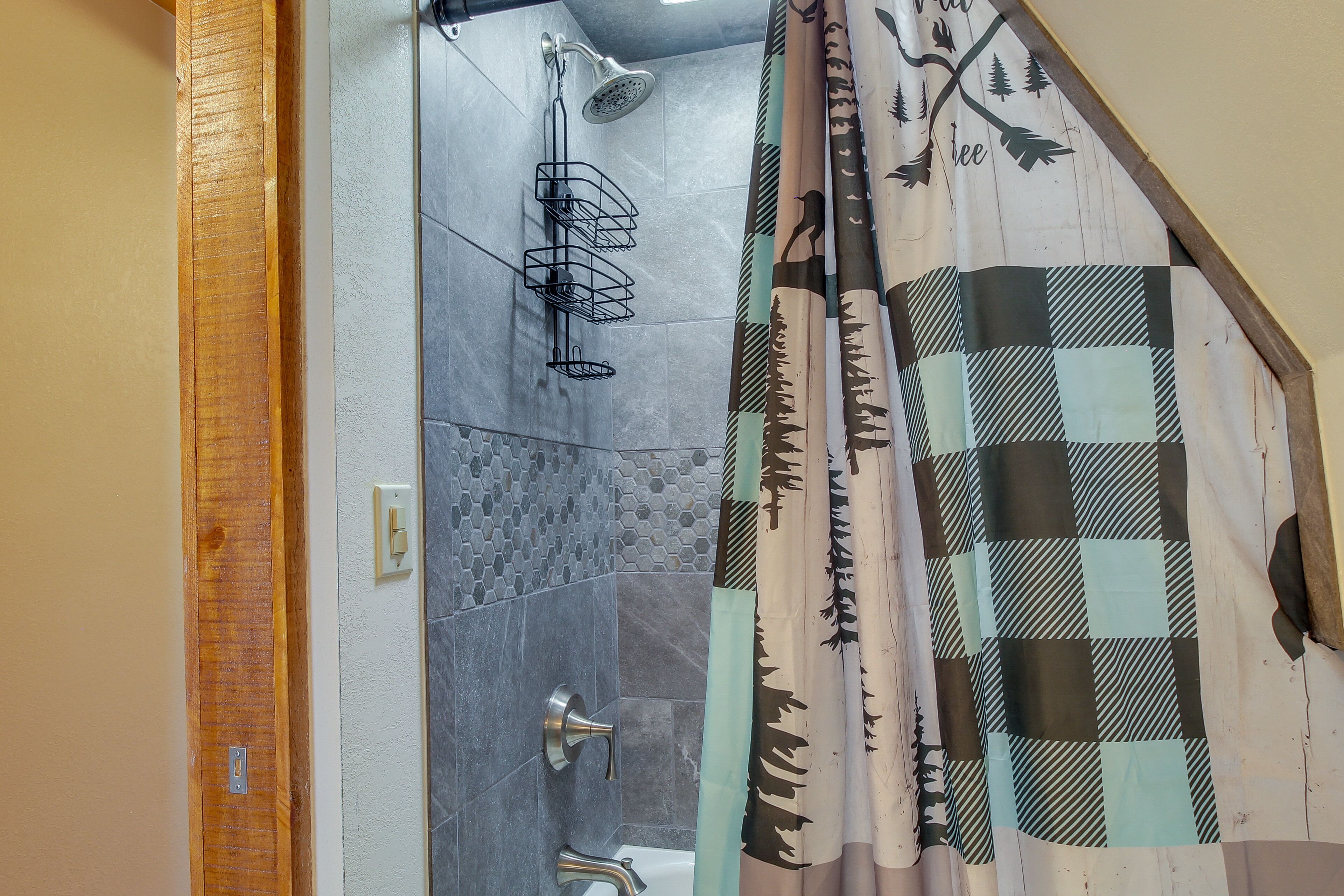 Adorable A-Frame Cabin in Pinetop-Lakeside!