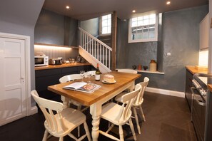 Dining - Mr Harvison's, Ambleside, Lake District (Ambleside)