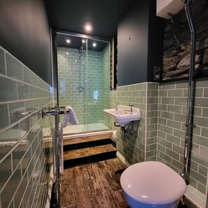 Hair dryer, towels - Mr Harvison's, Ambleside, Lake District (Ambleside)