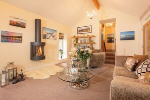TV, fireplace - Overbeck, Ambleside - Two Bedroom Cottage, Sleeps 4 (Ambleside)