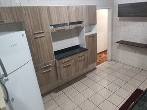 Interior - Top floor apartment - 2 bedrooms and 1 parking space (Poços de Caldas)