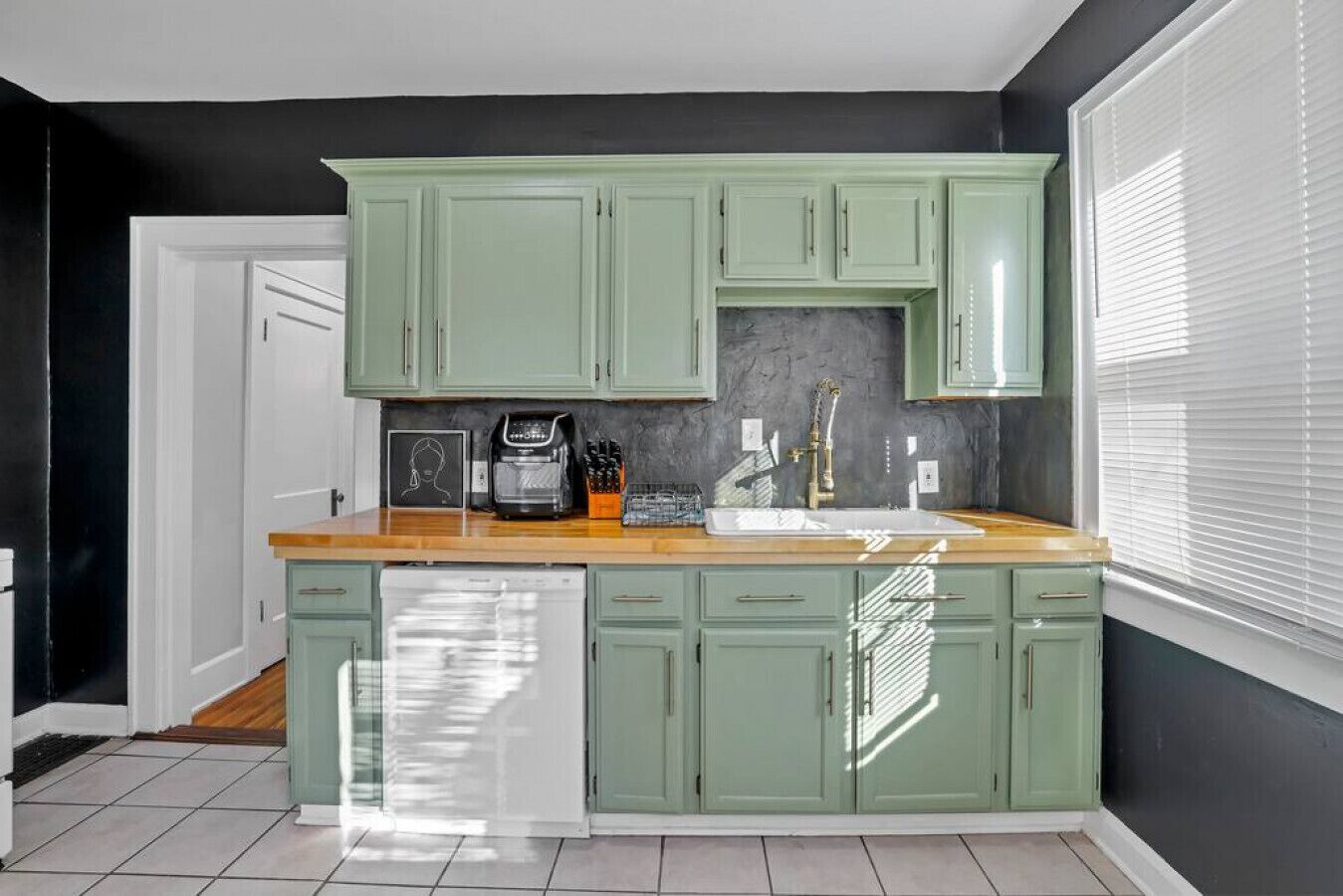 The Bryden Jungle Fever