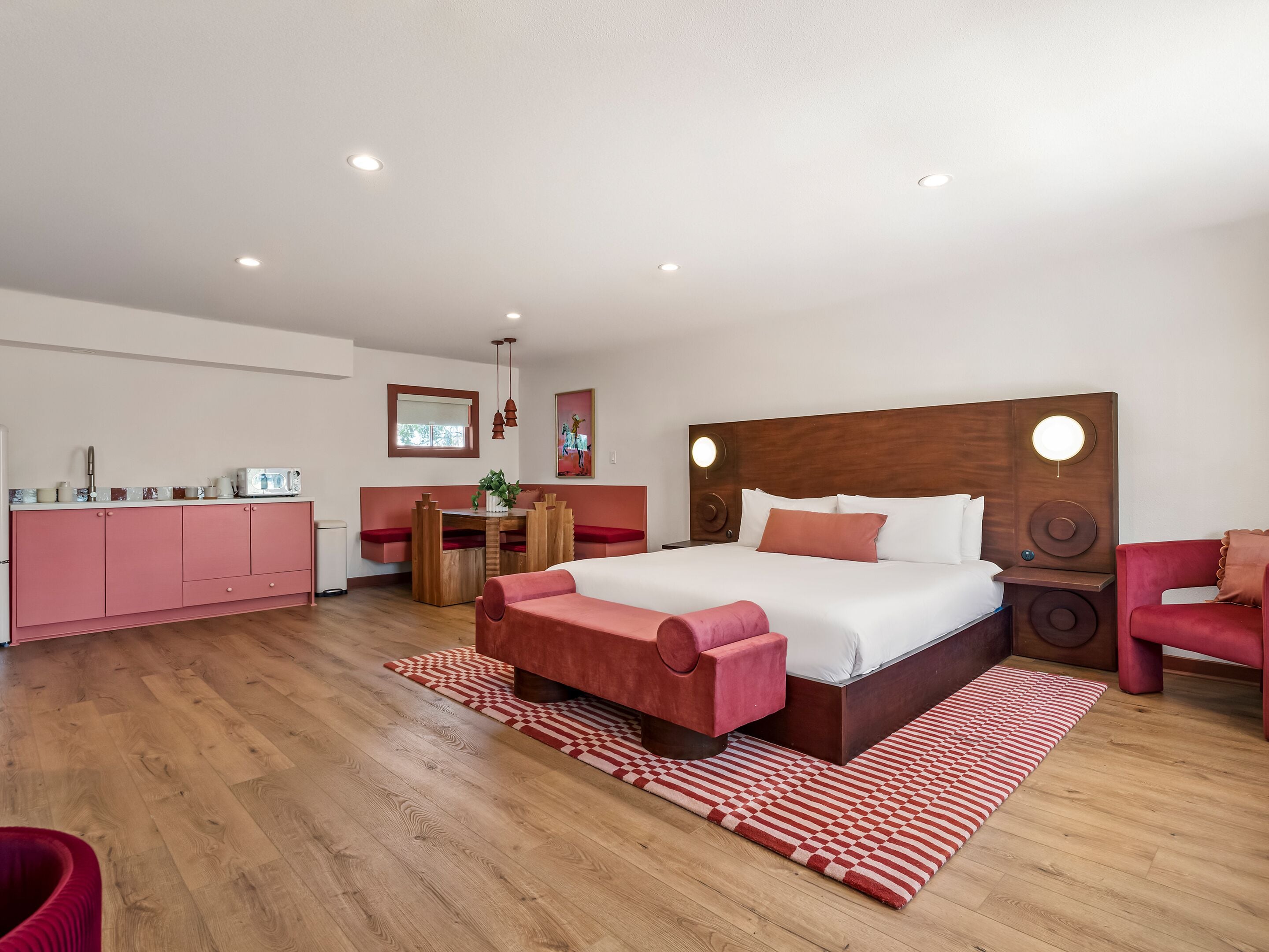 Suite estudio superior, 2 habitaciones, vista al río | Camas con efecto memoria, cortinas blackout y ropa de cama 