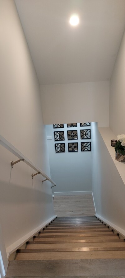 Spacious one bedroom suite in Calgary