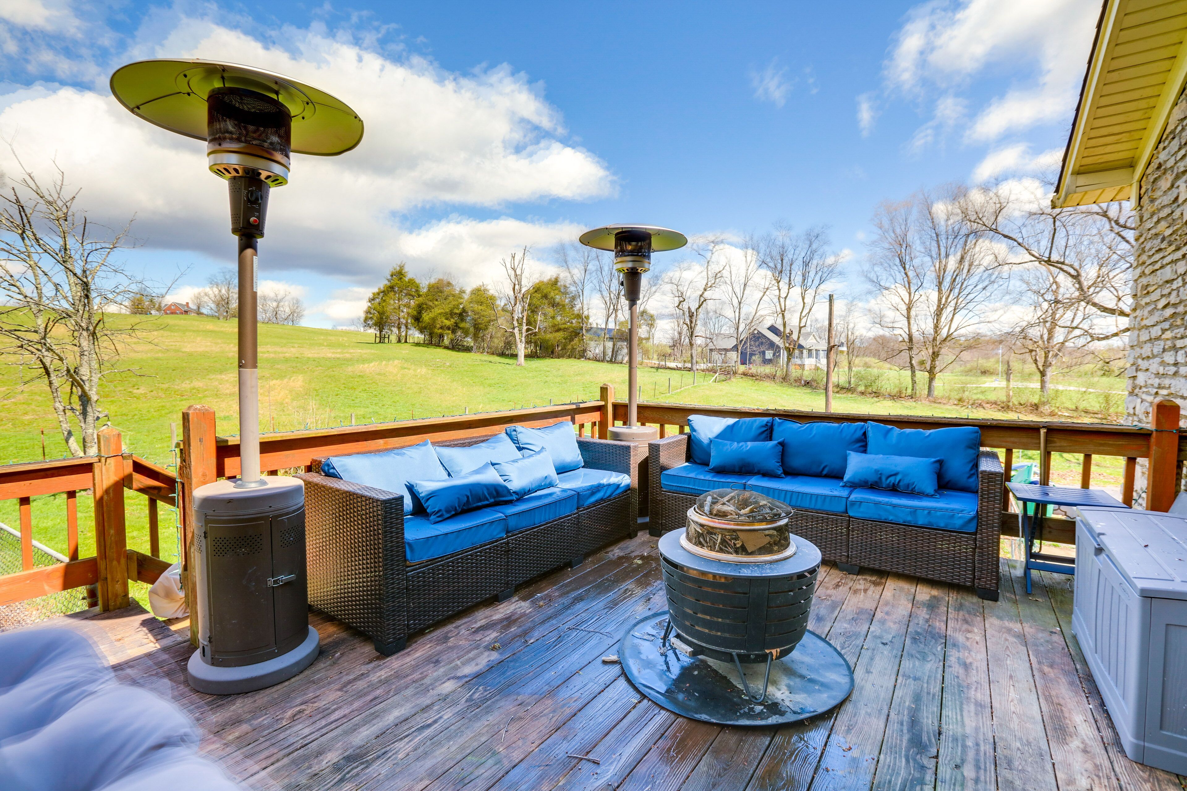 Lawrenceburg Family Home w/ Seasonal Pool!