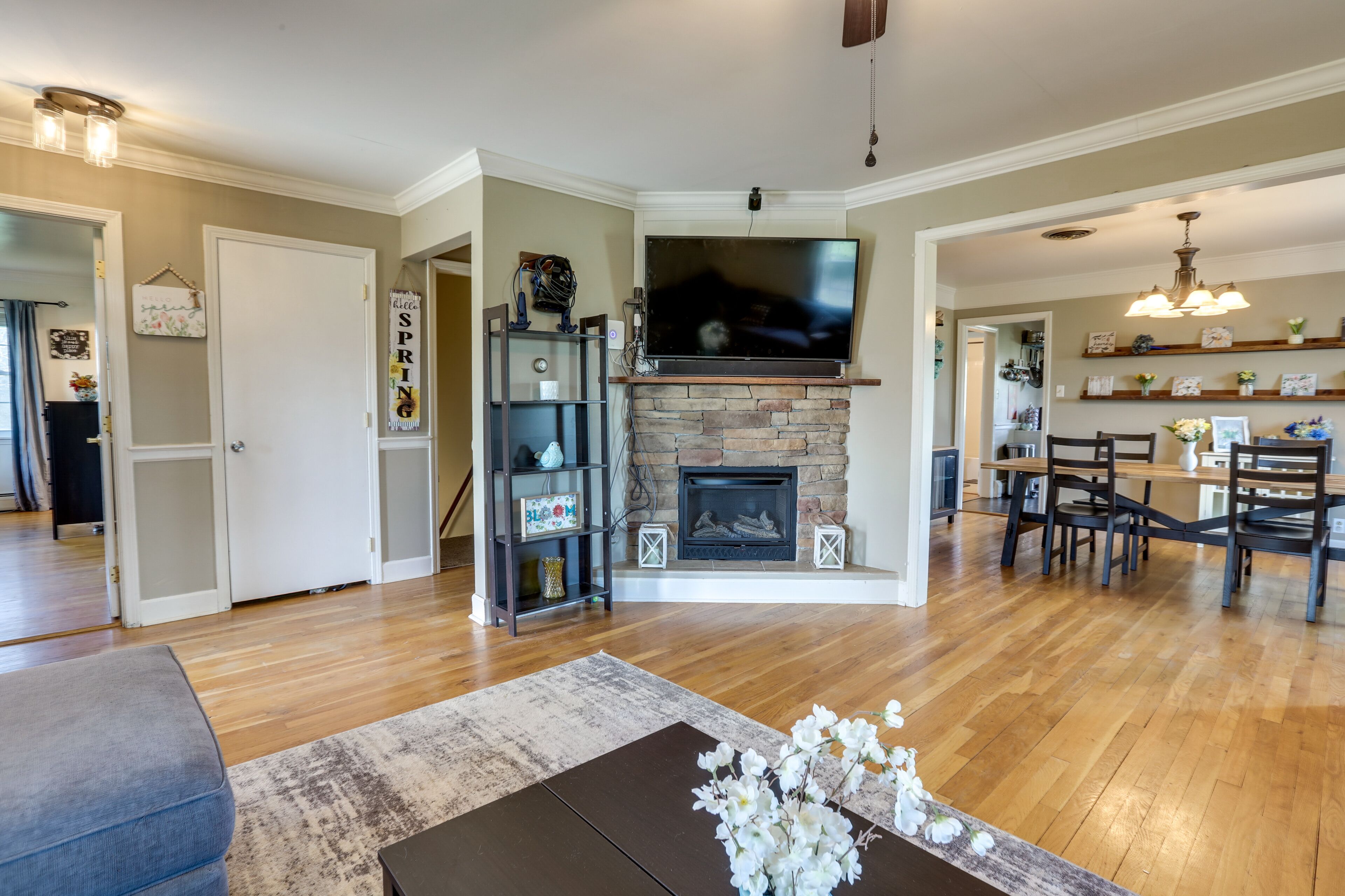 Lawrenceburg Family Home w/ Seasonal Pool!