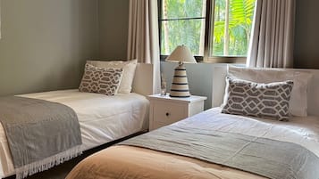 3 bedrooms, WiFi, bed sheets