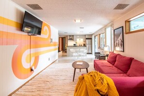 TV connectée, cheminée