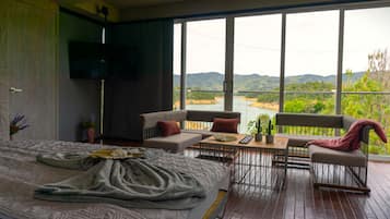 6 Schlafzimmer, WLAN, Bettwäsche