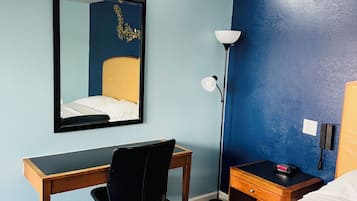 Einzelzimmer | Schreibtisch, kostenloses WLAN, Bettwäsche