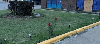 Travel Inn & Suites