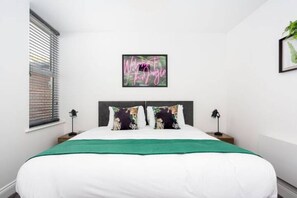 2 bedrooms