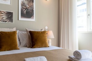 Fer et planche à repasser, Wi-Fi gratuit, draps fournis