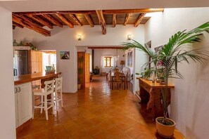 Interior - CAN PAU Cozy countryside family home with pool, sea view and views to Formentera (Santa Eulària des Riu)