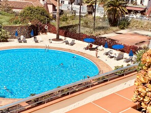 Udendørs pool, opvarmet pool