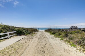 Beach nearby - Emerald Isle Getaway w/ Decks & Beach Views! (Emerald Isle)