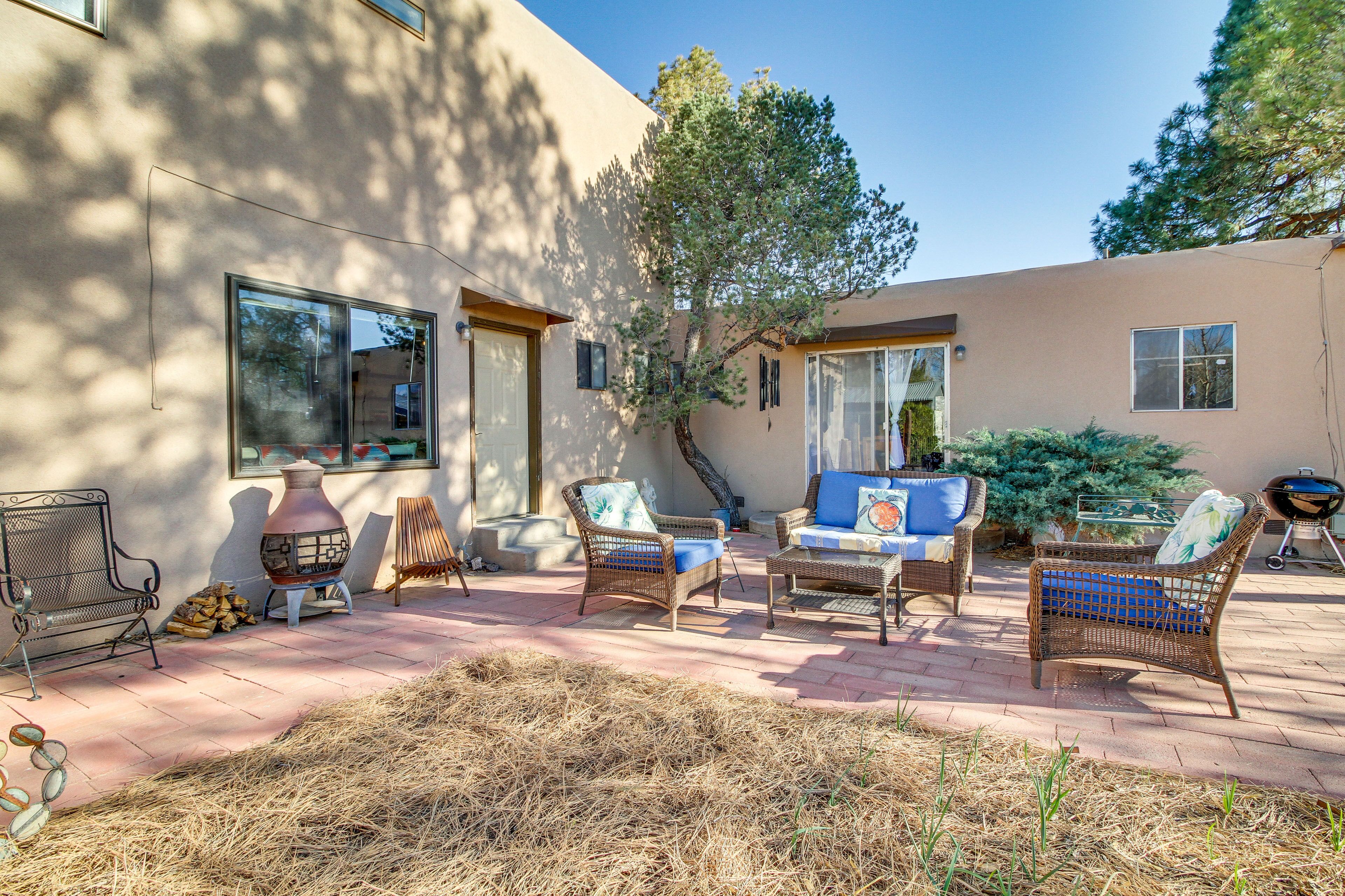 Vacation Rental 2 Mi to Old Town Albuquerque