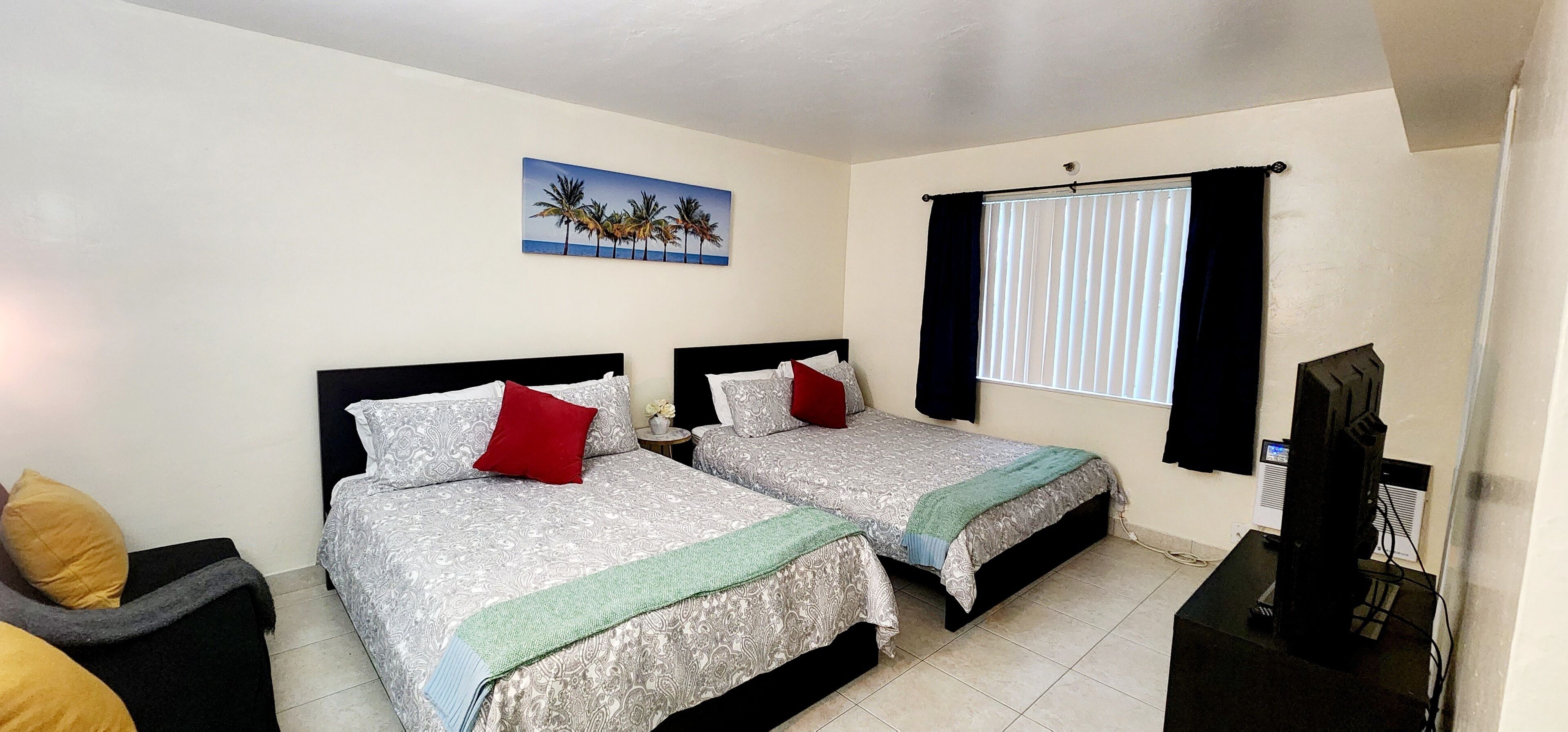 Oasis at Hollywood Unit 7 - Sleep 5