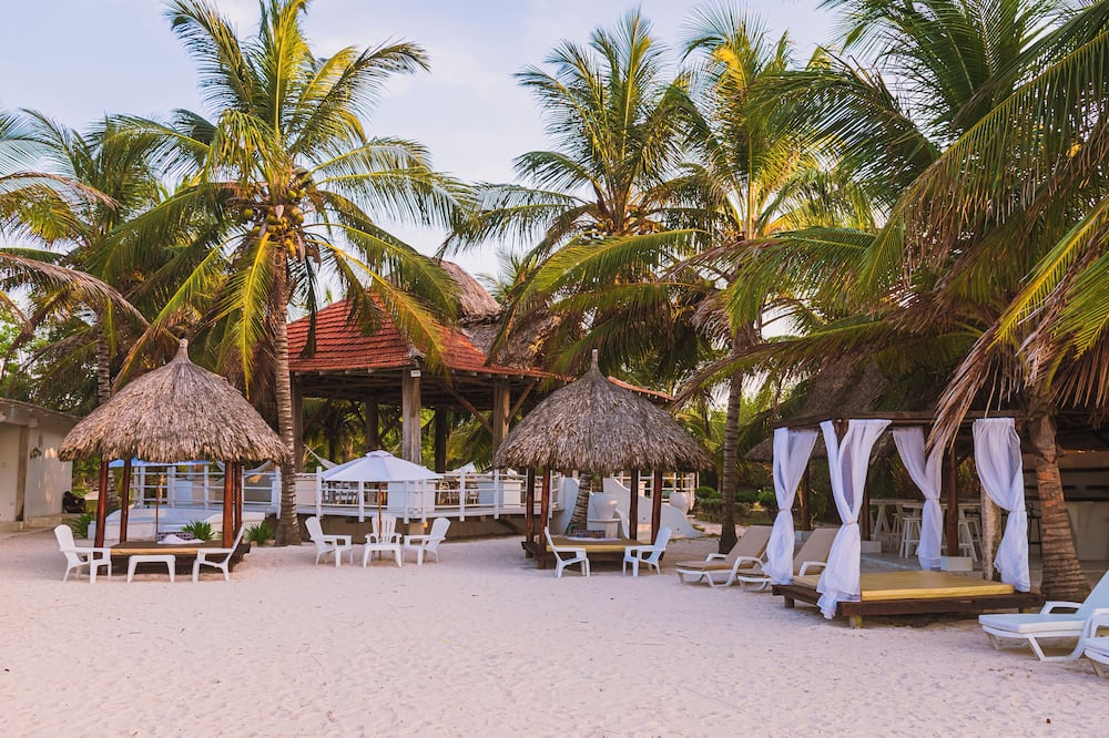 Marine Beach Club & Hotel By Tequendama