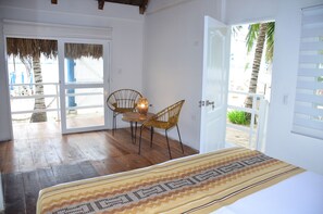 Standard Cabin | Beach/ocean view