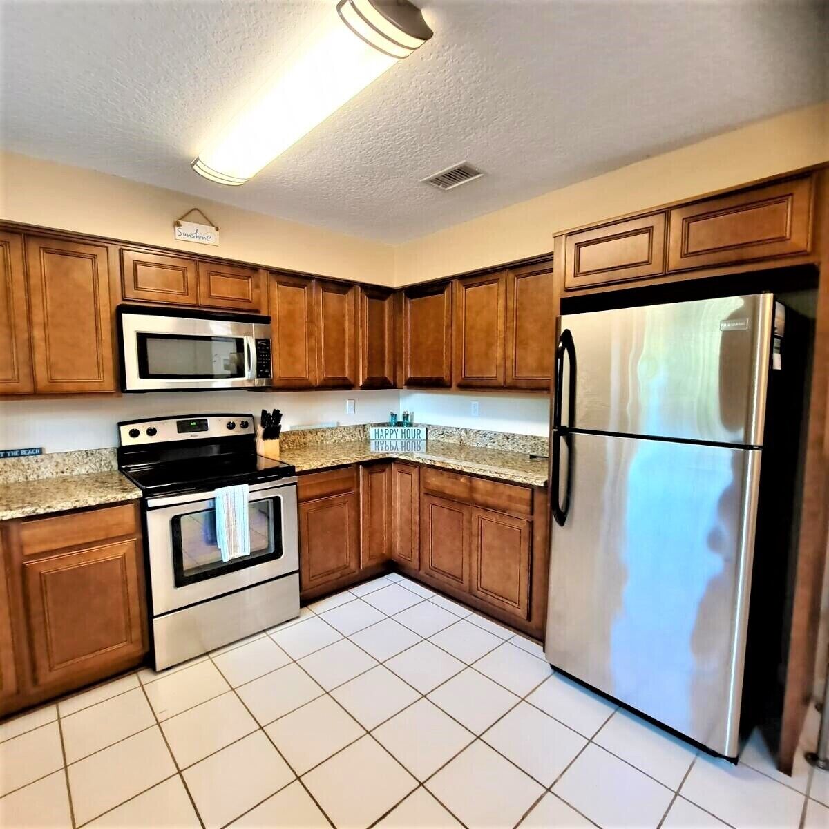 2B/2B Located in South Cocoa Beach