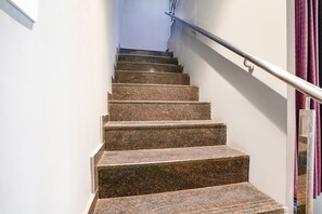 Lobby - FabHotel Cozy Inn (Mumbai)