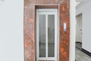 Elevator