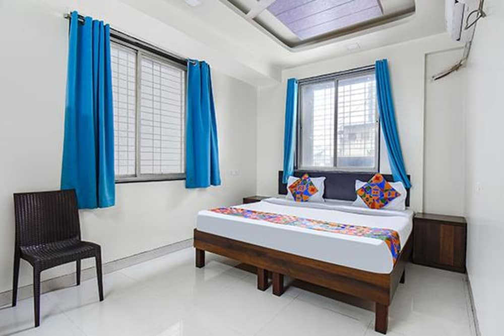 Fabexpress Galaxy Apartments