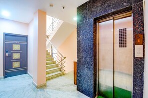 Lobby - Fabhotel Imperio I (Kolkata)