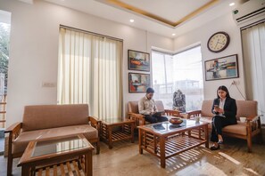 Sala de estar en el lobby