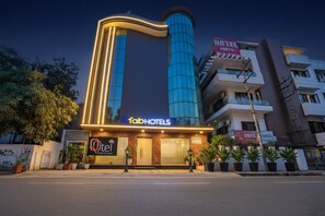 Exterior - Fabhotel Kaushambi (Ghaziabad)