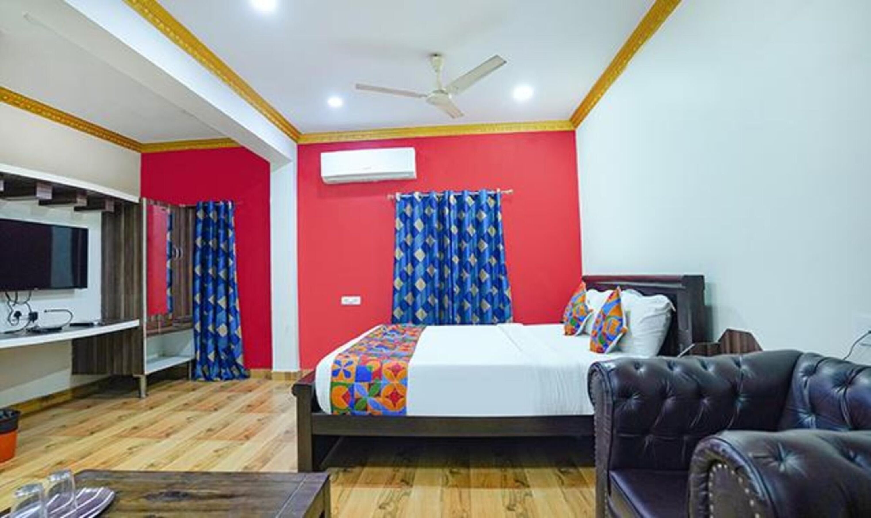 Foto - Via Lloyd's Inn - Near Kodambakkam Railway Station