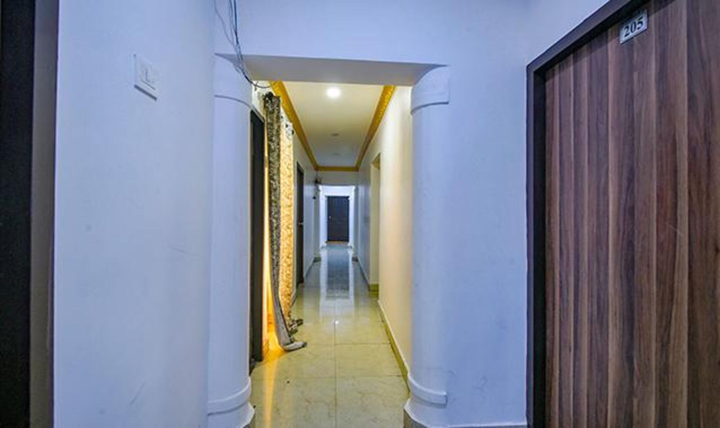 Foto - Via Lloyd's Inn - Near Kodambakkam Railway Station