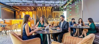 FabHotel Lake View Topsia