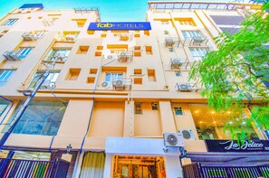 Exterior - FabHotel Lake View Topsia (Kolkata)