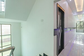 Lobby - FabHotel Lumbini International (Varanasi)