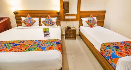 Fabhotel Thejas Paaradise