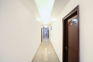 Lobby - FabHotel Taj Residency (New Delhi)