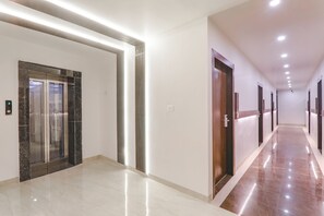 Lift - Fabhotel Impact (Lucknow)