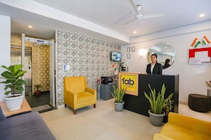 Reception - FabHotel Novel Suites (New Delhi)