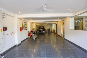 Parking - FabHotel Novel Suites (New Delhi)