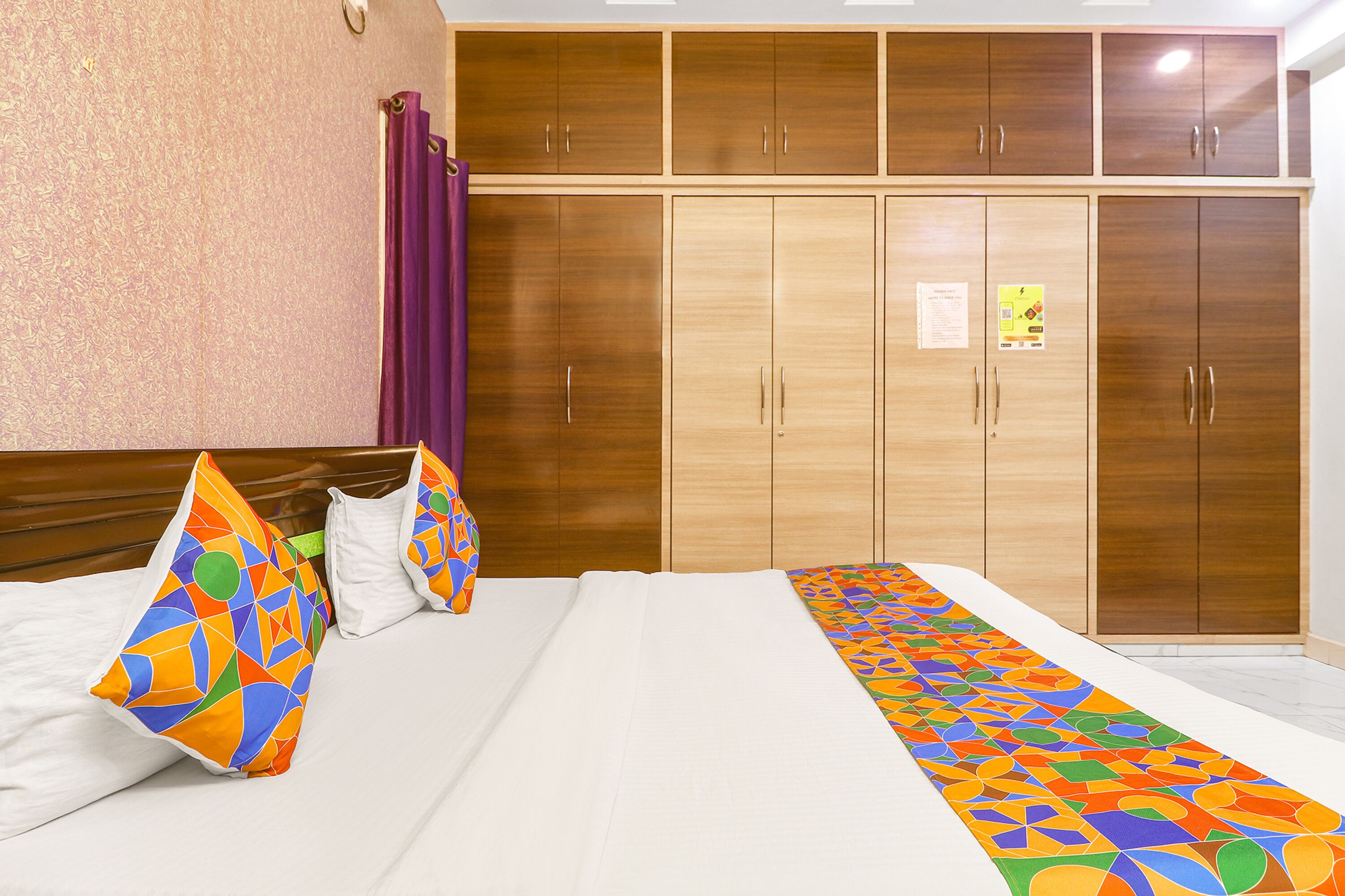 Photo - FabHotel Golden Gate