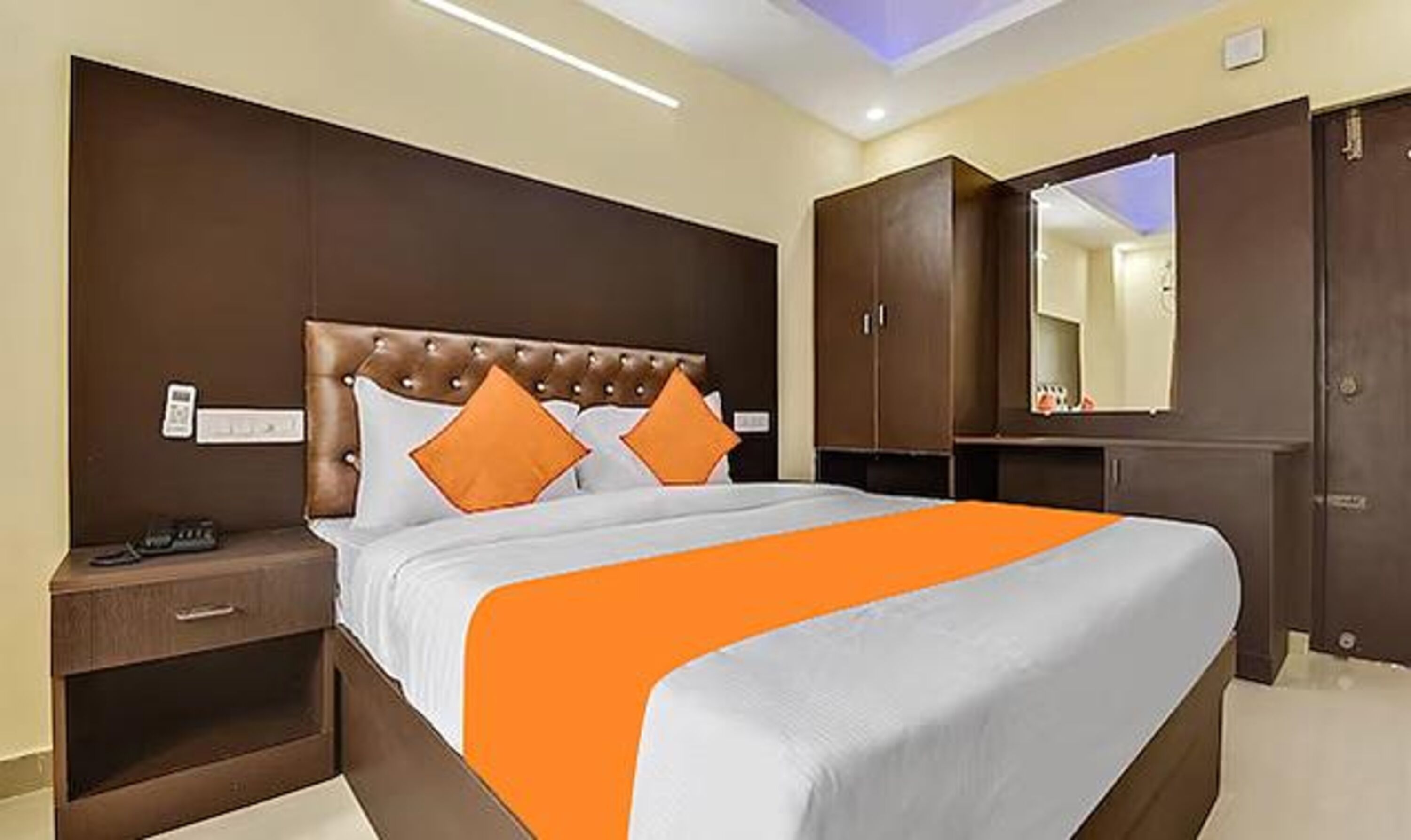 FabExpress Metro GS Comforts