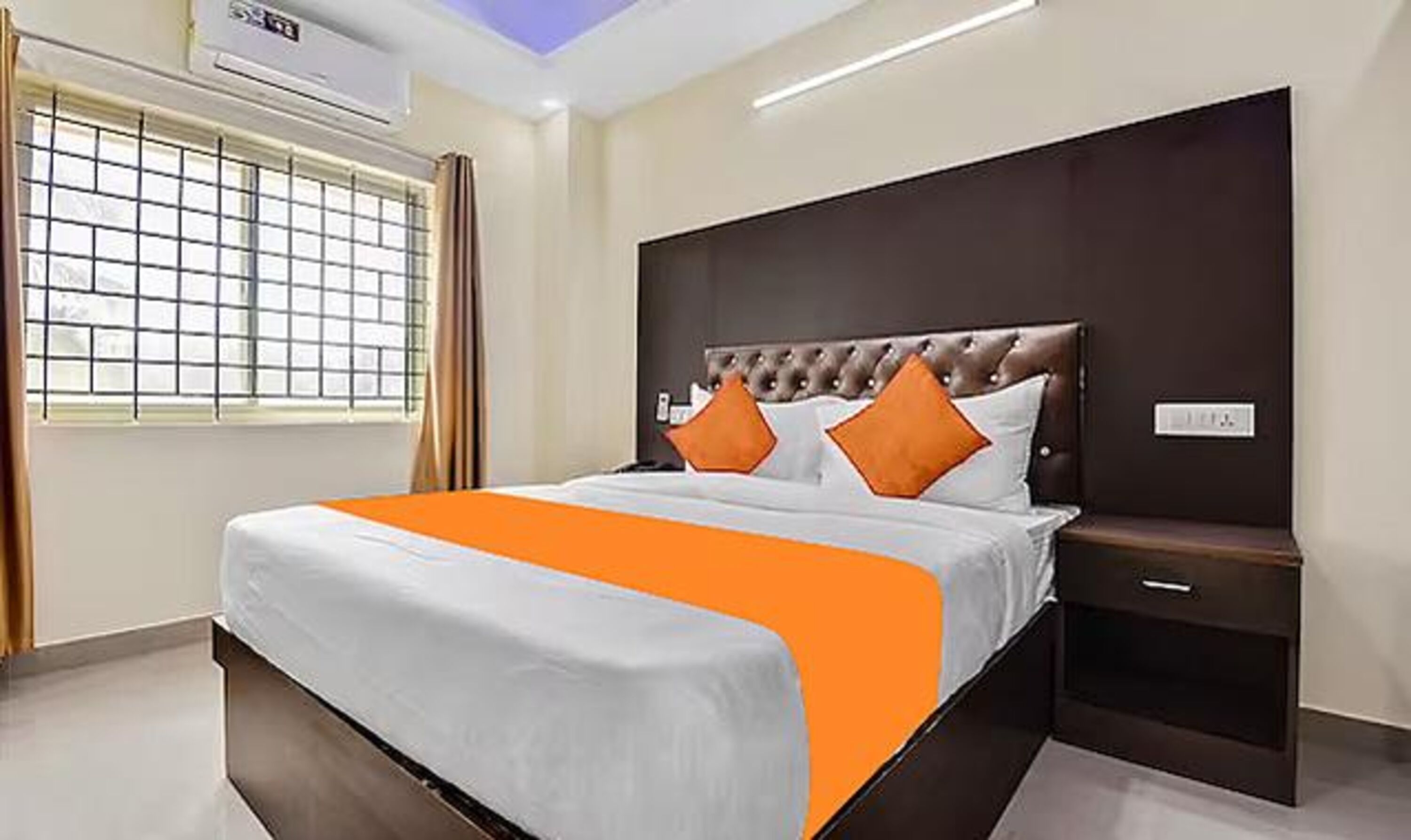 FabExpress Metro GS Comforts