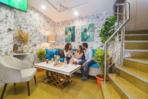 Sittområde i lobbyn