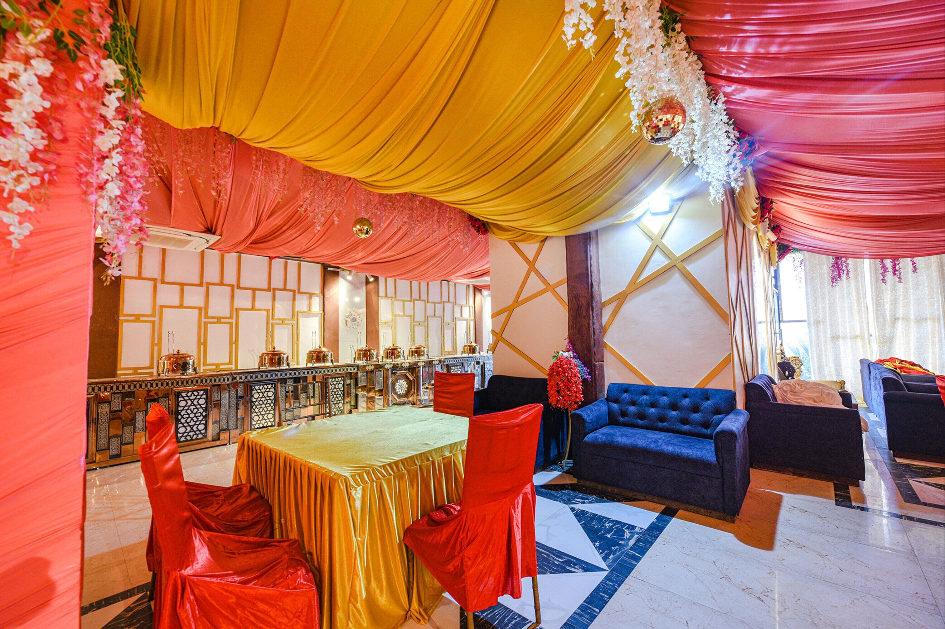 Banquet hall