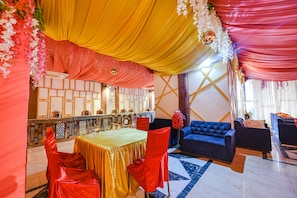 Banquet hall