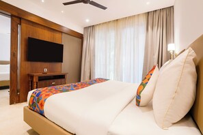 Room - FabHotel Prime The King's Court - 700M From Calangute Beach (Calangute)