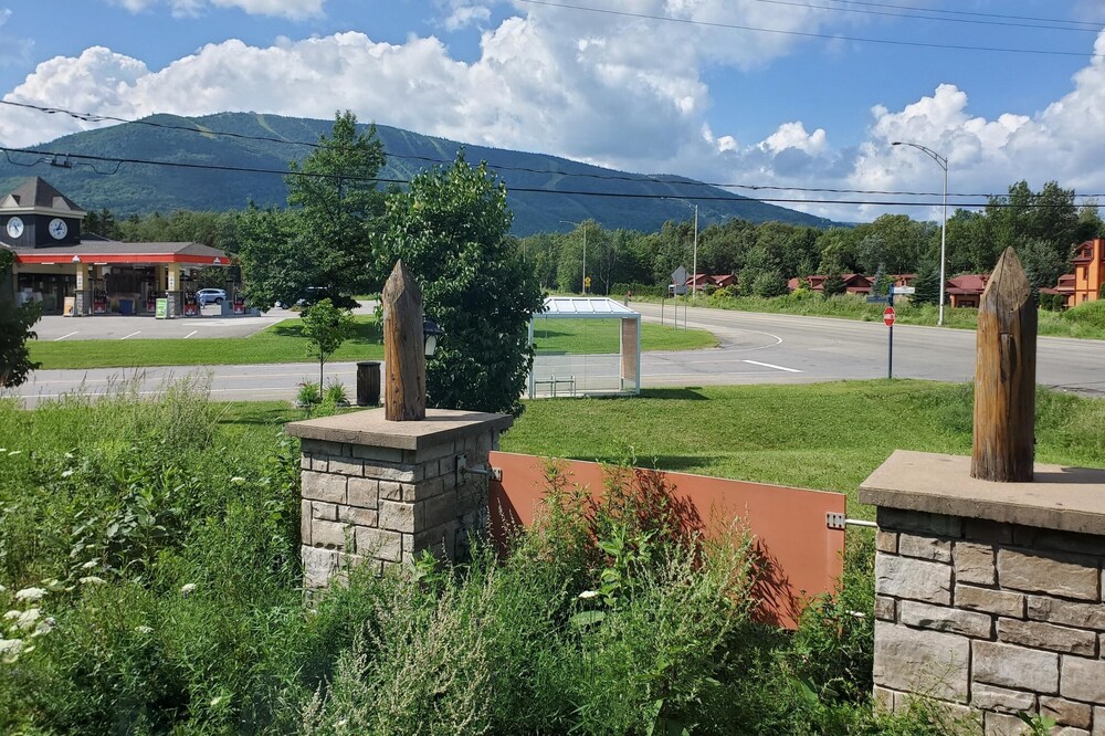 L'Edenski++ Condo Mont-Sainte-Anne - With a magnificent view of the mountain