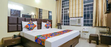 Deluxe Room | Egyptian cotton sheets, premium bedding, in-room safe, free WiFi